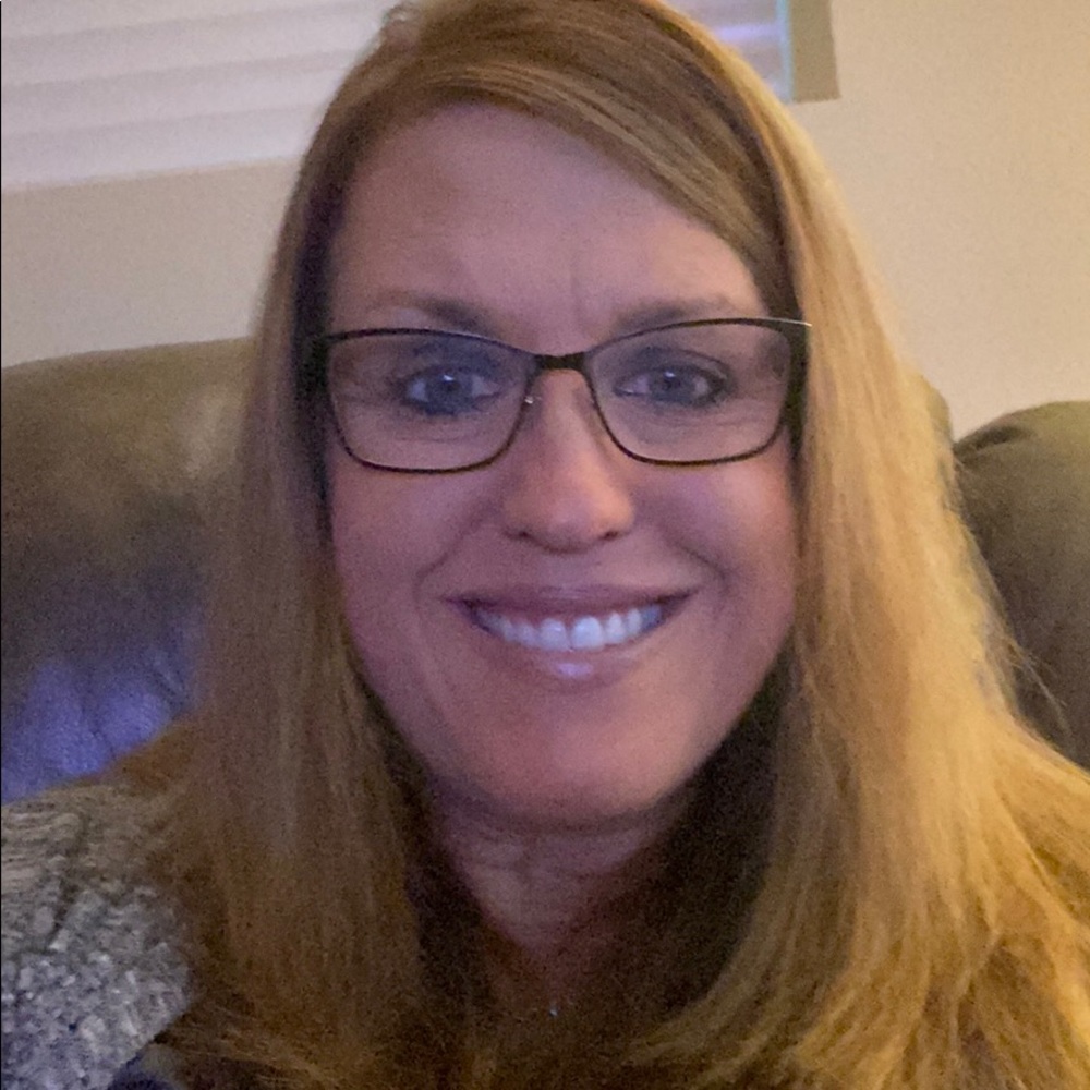 Meet your Posher, Suzi